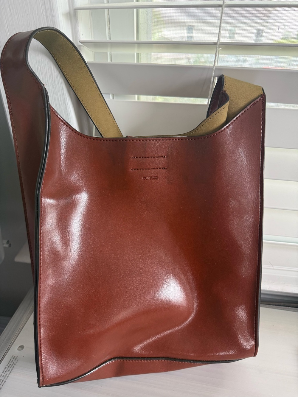 Mondani Brown Leather Shoulder Bag with Tan Interior